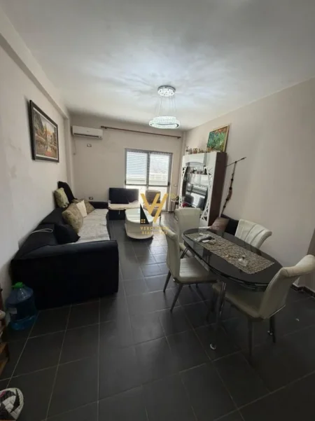 Durres, shitet apartament 1+1+Ballkon Kati 3, 63 m² 63.000 € (SHKEMBI I KAVAJES)