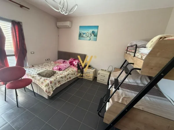 Durres, shitet apartament 1+1+Ballkon Kati 3, 63 m² 63.000 € (SHKEMBI I KAVAJES)