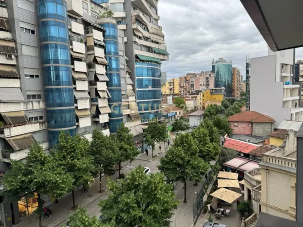 Tirane, shes ambjent biznesi Kati 1, 56 m² 290.000 € 
