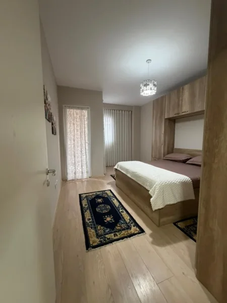 Tirane, jap me qera apartament 1+1 Kati 2, 56 m² 650 € (alidemi)