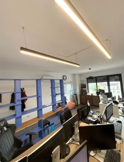 Tirane, jepet me qera zyre Kati 9, 125 m² 942 € (Komuna e Parisit)