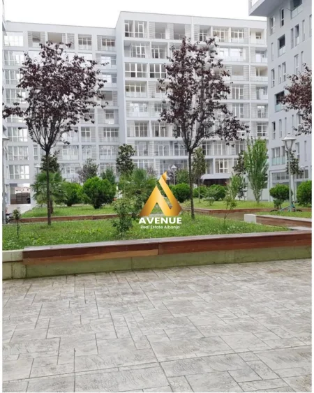 Tirane, jepet me qera ambjent biznesi Kati 0, 140 m² 2.400 € (Rruga Anton Lufi)