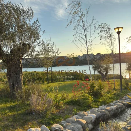 Tirane, shitet Vile 2 Katshe Kati 0, 225 m² 650.000 € (farke)