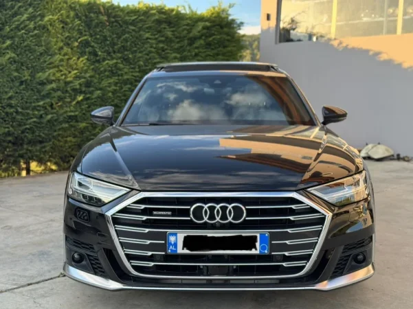 Tirane, shitet makine Audi A8 L Nafte, e zeze automatik Kondicioner 134.000 km 48.001 €