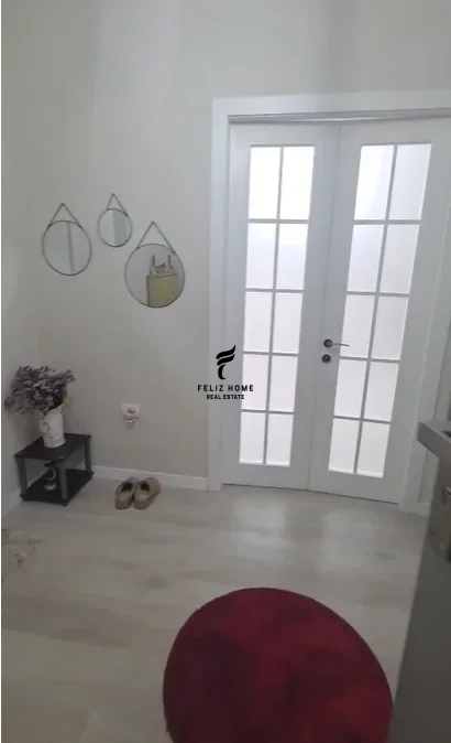 Tirane, shitet apartament 1+1 Kati 1, 65 m² 190.000 € (PAZARI I RI)