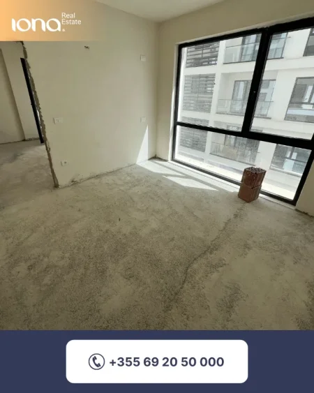 Mali Robit, shitet apartament 2+1 Kati 3, 79 m² 111.500 € (200 m larg detit)