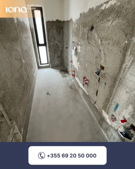 Mali Robit, shitet apartament 2+1 Kati 3, 79 m² 111.500 € (200 m larg detit)