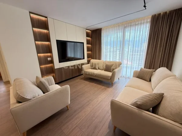Tirane, jepet me qera apartament 2+1+Aneks+Ballkon Kati 9, 120 m² 2.000 € 