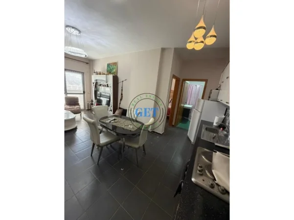 Durres, shitet apartament 1+1 Kati 3, 65 m² 60.000 € (Shkëmbi i Kavajës)