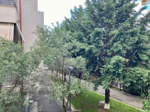 Tirane, jepet me qera apartament 2+1+Aneks+Ballkon Kati 2, 110 m² 1.500 € (Sunrise)