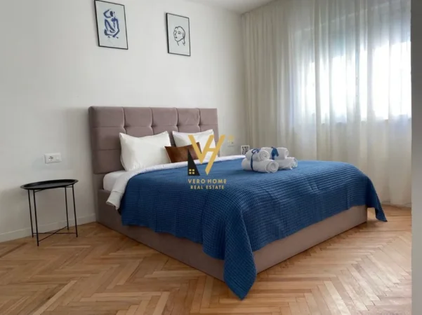 Tirane, jepet me qera apartament 1+1+Ballkon Kati 4, 62 m² 670 € (MYSLYM SHYRI)