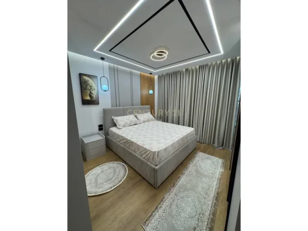 Tirane, jepet me qera apartament 1+1+Aneks+Ballkon Kati 3, 74 m² 680 € (Kompleksi Molla)