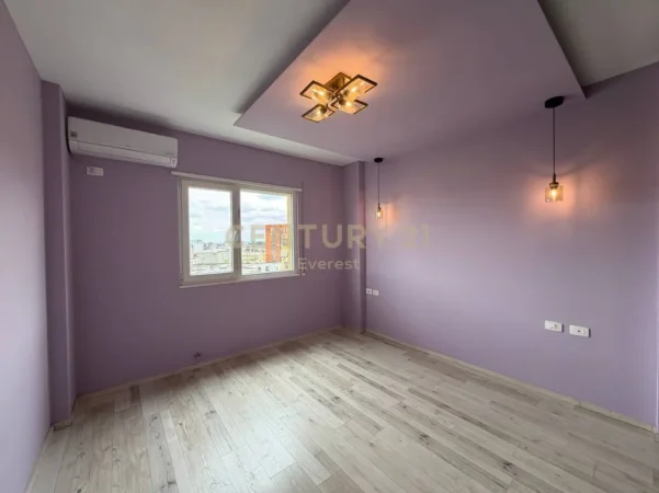 Tirane, shes apartament 2+1+Aneks+Ballkon Kati 4, 106 m² 235.000 € (Ish Restorant durrsi)