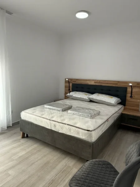 Tirane, jepet me qera apartament 2+1 Kati 6, 74 m² 800 € (STACIONI I TRENIT)