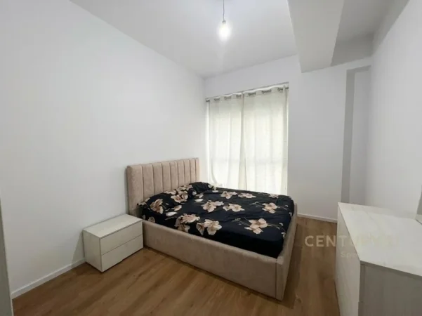 Tirane, shes apartament 1+1+Aneks+Ballkon Kati 6, 65 m² 120.000 € 