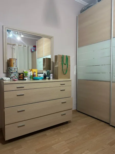 Tirane, jepet me qera apartament 2+1 Kati 3, 75 m² 650 € (Kodra e Diellit)