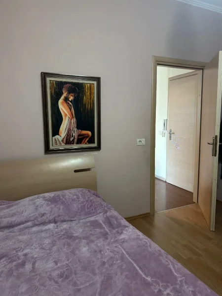 Tirane, jepet me qera apartament 2+1 Kati 3, 75 m² 650 € (Kodra e Diellit)