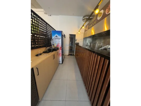 Tirane, shitet ambjent biznesi Kati 0, 107 m² 399.000 € (ASL 2)