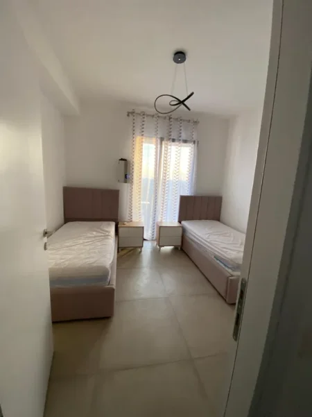 Tirane, jepet me qera apartament 2+1 Kati 9, 110 m² 650 € (rruga e dibres)