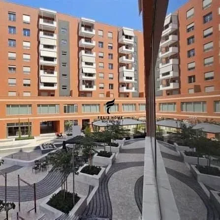 Tirane, jepet me qera zyre Kati 5, 193 m² 3.300 € (DELIJORGJI)