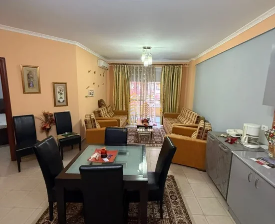 Tirane, jepet me qera apartament 1+1+Ballkon Kati 2, 80 m² 450 € (Astir)