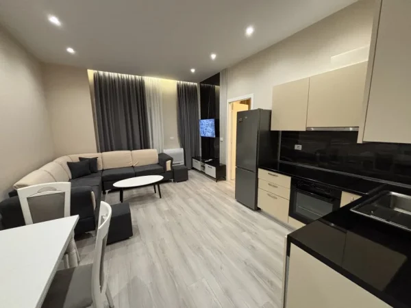 Tirane, jepet me qera apartament 1+1 Kati 0, 60 m² 550 € (kodra e diellit)