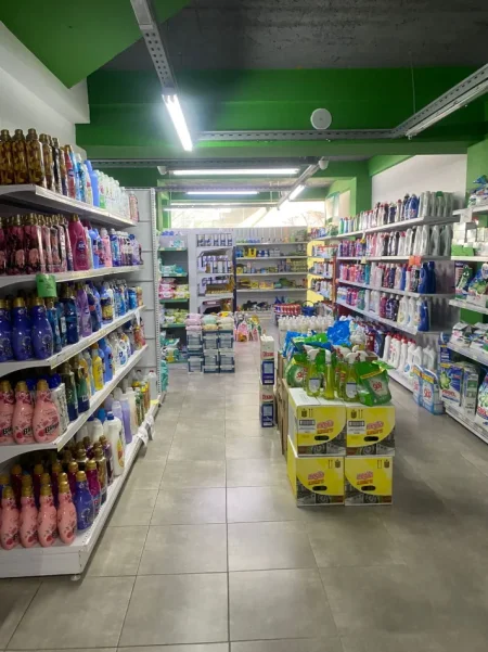 Tirane, shitet ambjent biznesi Kati 1, 560 m² 75.000 € (Kodra e Diellit)