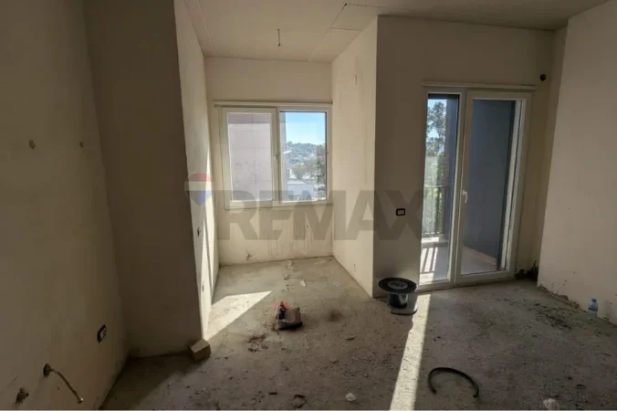 Shqiperi, shitet apartament 1+1 , 49 m² 110.000 € (Tirana Golden Park)
