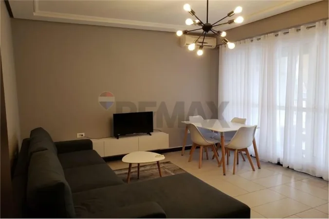 Tirane, jepet me qera apartament 1+1+Ballkon Kati 2, 73 m² 600 € (Delijorgji)