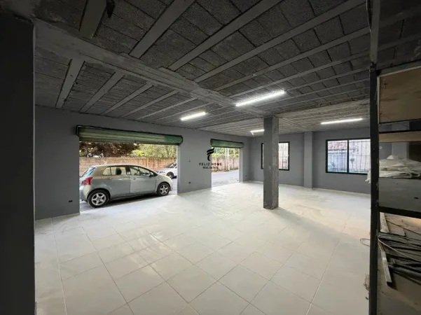 Tirane, jepet me qera magazine Kati 0, 120 m² 75.000 LEKE (LAPRAKE)