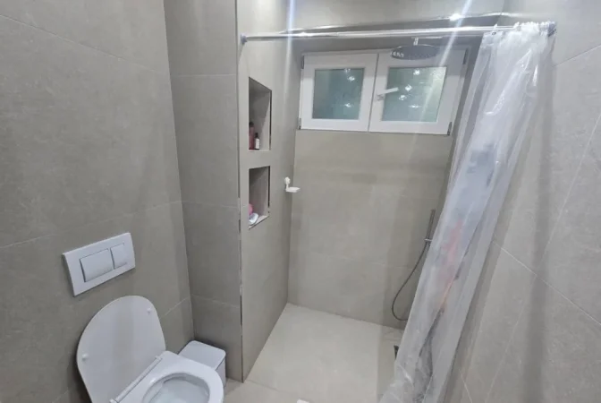 Tirane, shitet apartament 2+1 Kati 2, 78 m² 200.000 € (Brryli)