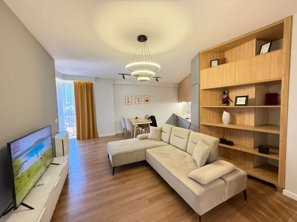 Tirane, jepet me qera apartament 2+1 Kati 4, 100 m² 900 € (rruga e barrikadave)