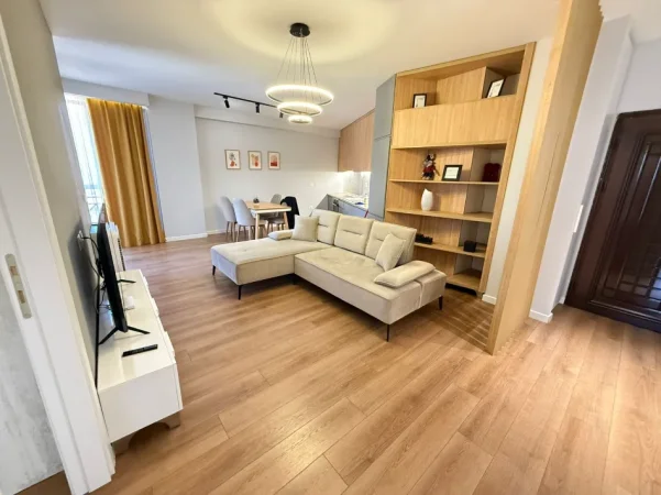 Tirane, jepet me qera apartament 2+1 Kati 4, 100 m² 900 € (rruga e barrikadave)
