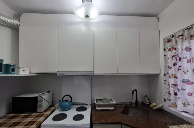 Tirane, jepet me qera apartament 2+1 Kati 5, 75 m² 500 € (Pazari i Ri)