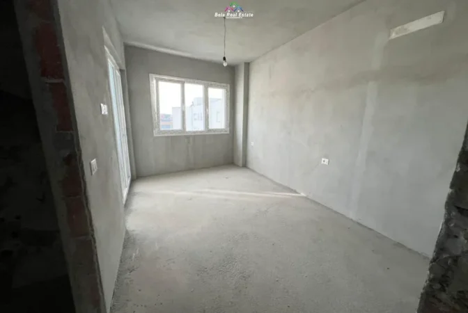 Tirane, jepet me qera zyre Kati 10, 130 m² 730 € (river residenc)