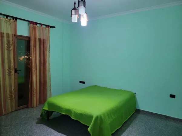 Tirane, jepet me qera Vile 2+1 Kati 2, 102 m² 430 € (shkoze)