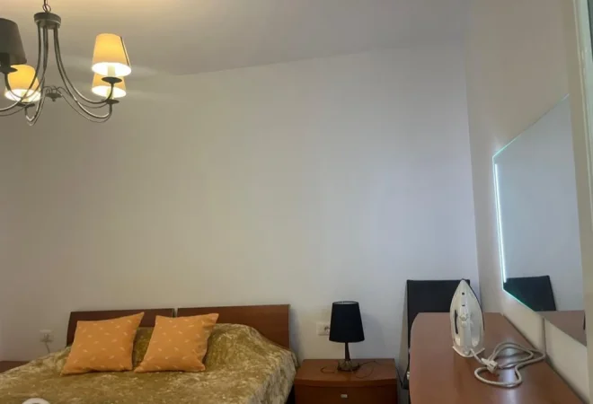 Tirane, jepet me qera apartament 2+1 Kati 1, 80 m² 550 € (Siri Kodra)