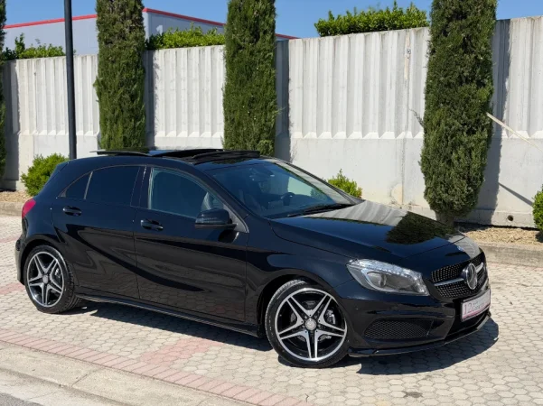 MERCEDES - BENZ A class 180 NAFTE 👉 2015 👈 AUTOMATIKE - AMG line 10.900 €