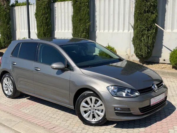 VOLKSWAGEN GOLF VII - 1.6 NAFTE 👉 2016 👈 kambio MANUALE - 7.350 €