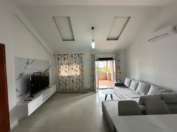 Tirane, jepet me qera apartament duplex Dublex Kati 2, 90 m² 600 € (Kodra e Diellit)