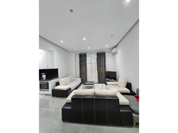 Tirane, shitet apartament 1+1+Ballkon Kati 0, 85 m² 135.000 € (Selite)