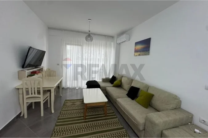 Shitet apartament 2+1 Kati 3, Gjiri Lalzit, Durres