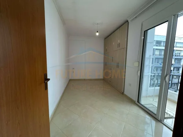Tirane, Shitet Apartament 3+1, Yzberisht, prane Fitness Uniku, Kati 6, 134 m², 179.000 €