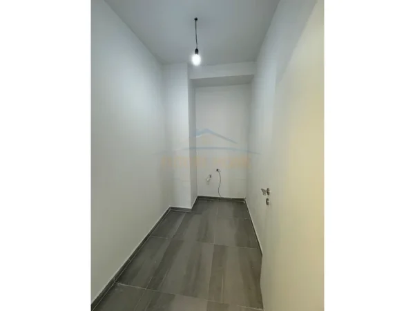 Shitet, Apartament 2+1+2+Depo, Rezidenca Future Home, Unaza e re,Tirane, Kati 3, 124 m²