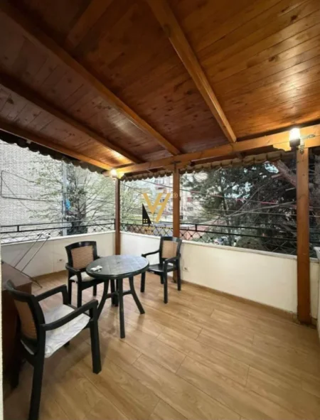 Tirane, shitet Vile 2 Katshe Kati 0, 180 m² 230.000 € (KINOSTUDIO)