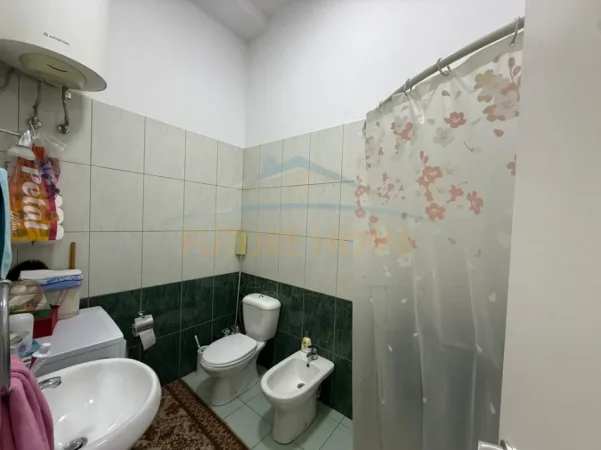 Tirane, shitet apartament 3+1 Kati 0, 133 m² 188.000 € (Fresk)