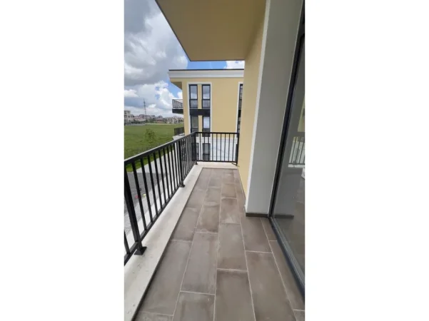 Tirane, shitet apartament 2+1 Kati 1, 80 m² 148.074 € (SAUK)