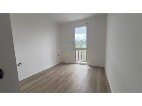 Tirane, shitet apartament 2+1 Kati 1, 80 m² 148.074 € (SAUK)