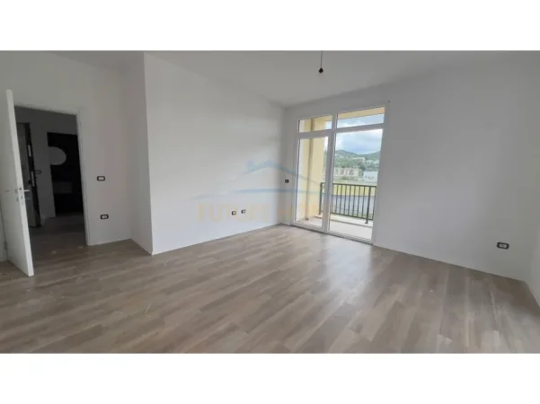 Tirane, shitet apartament 2+1 Kati 1, 80 m² 148.074 € (SAUK)