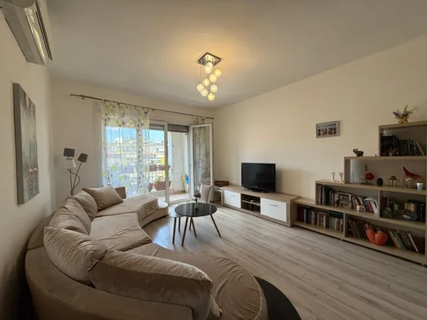 Tirane, shitet apartament 2+1 Kati 6, 105 m² 225.000 € (DON BOSKO)